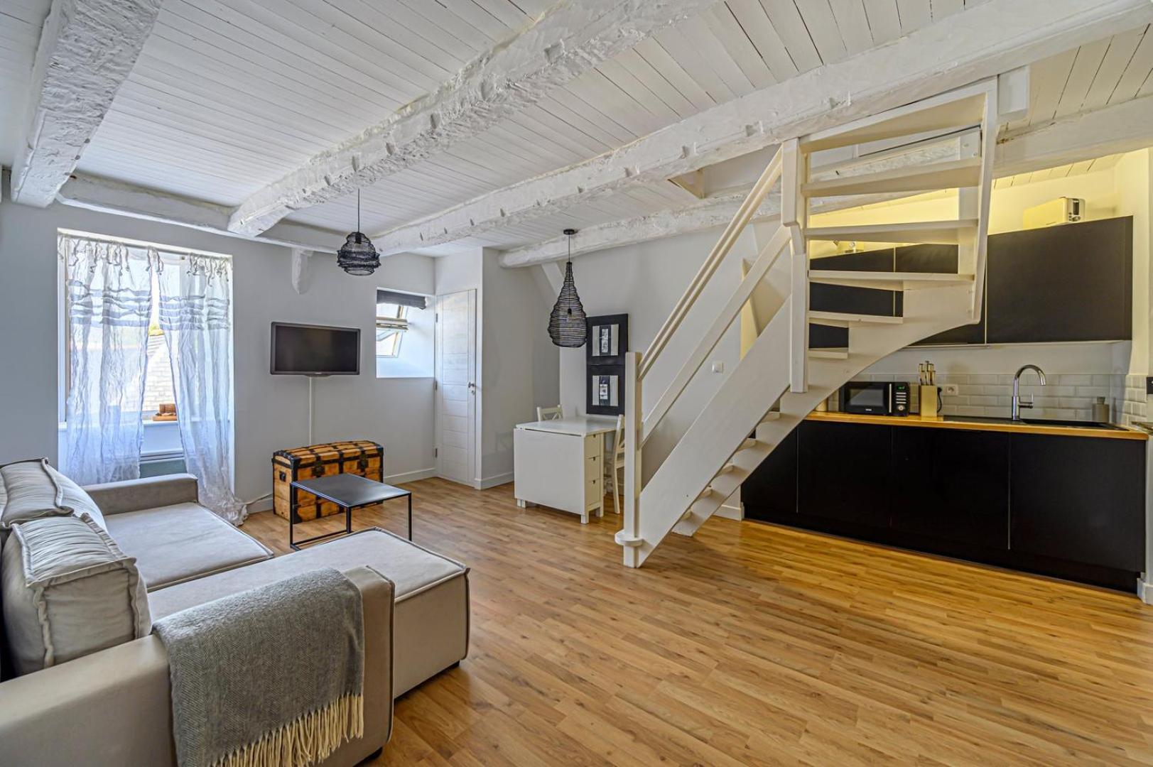 Appartement Boheme, Joli Duplex, Intra-muros/port De Plaisance